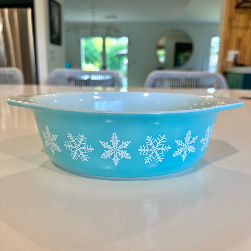 antique pyrex turqoise snowflake dish